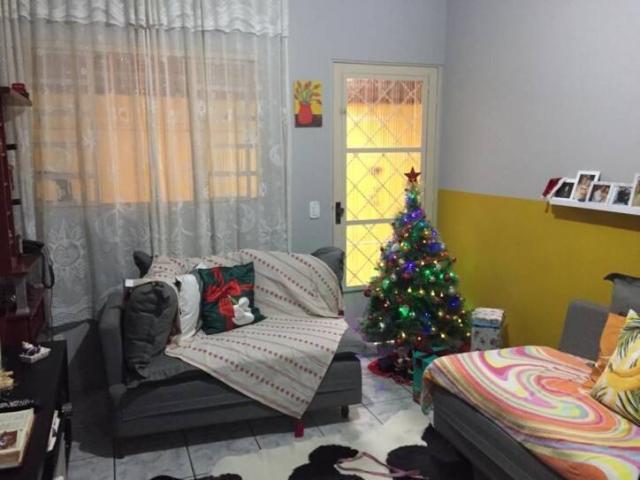 Casa para Venda em São José dos Campos - 4