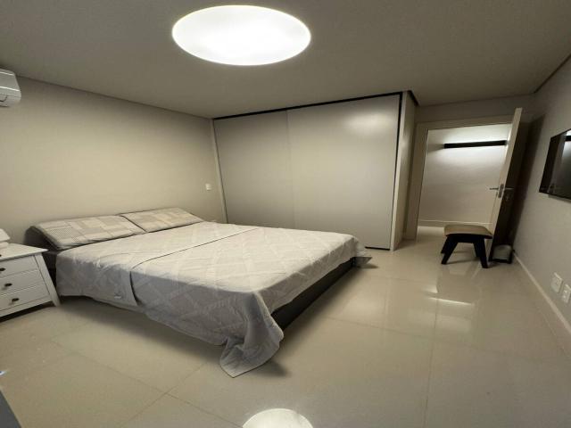 Apartamento para Venda em São José dos Campos - 4