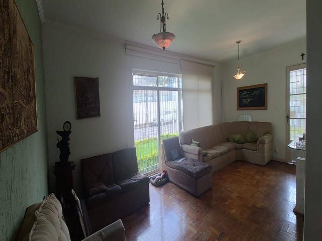 Casa para Venda em São José dos Campos - 4