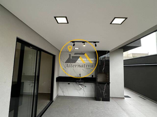 Casa para Venda em São José dos Campos - 4