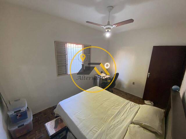 Casa para Venda em São José dos Campos - 5