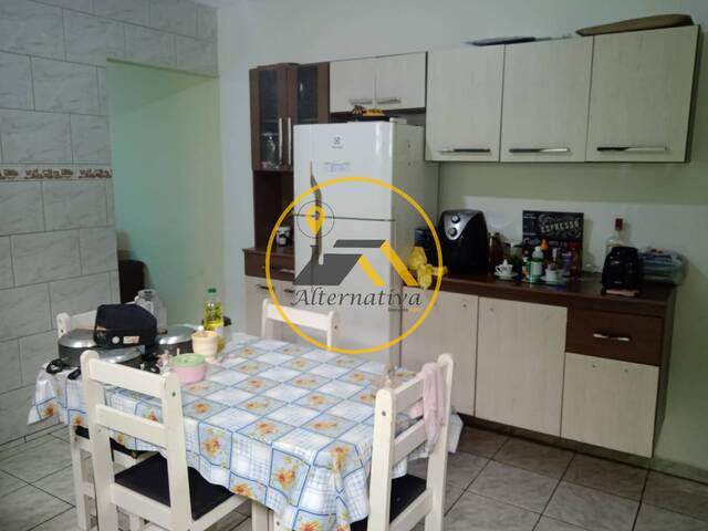 Casa para Venda em São José dos Campos - 4