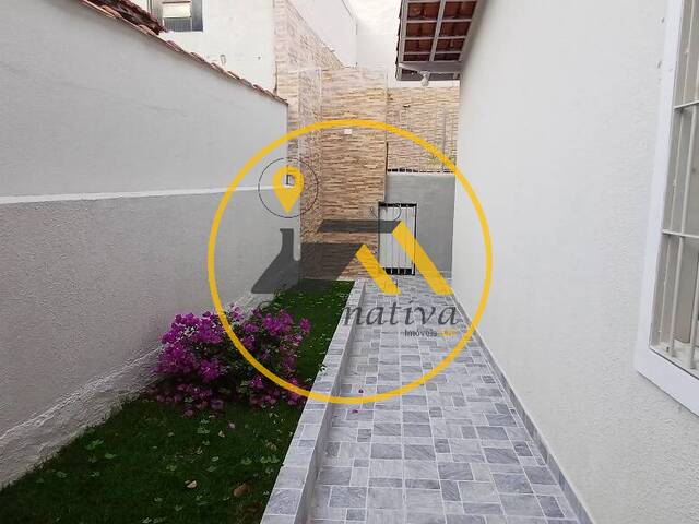 Casa para Venda em São José dos Campos - 4
