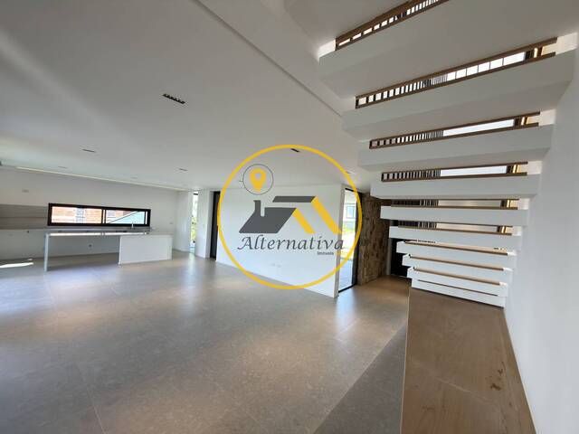 Casa para Venda em São José dos Campos - 4