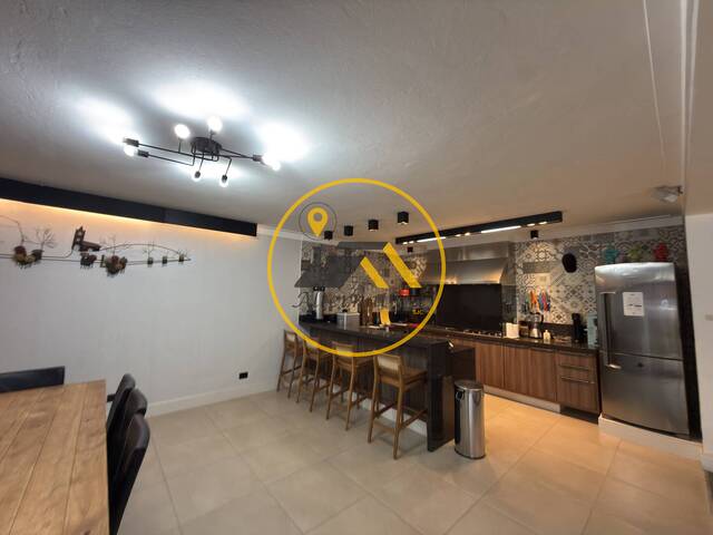 Casa para Venda em São José dos Campos - 5