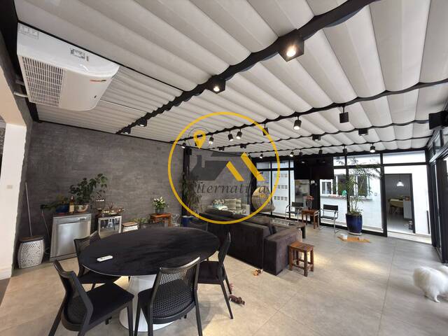 Casa para Venda em São José dos Campos - 3