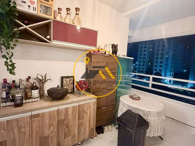 Apartamento para Venda em São José dos Campos - 2