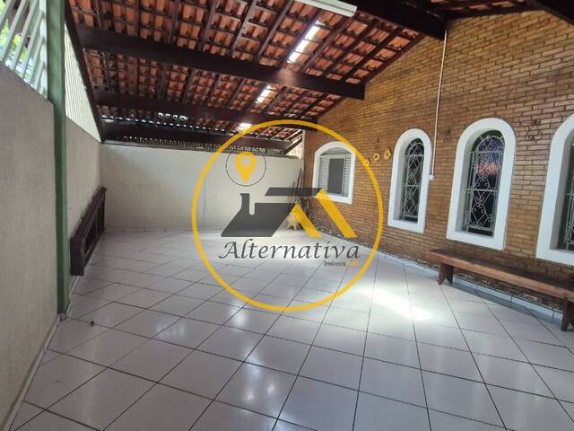 Casa para Venda em São José dos Campos - 4