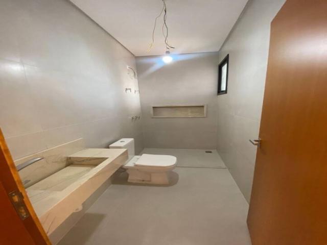 Casa para Venda em São José dos Campos - 2