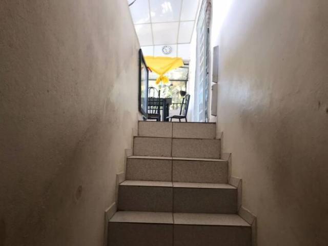 Sobrado para Venda em São José dos Campos - 4