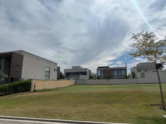 Terreno para Venda em São José dos Campos - 4