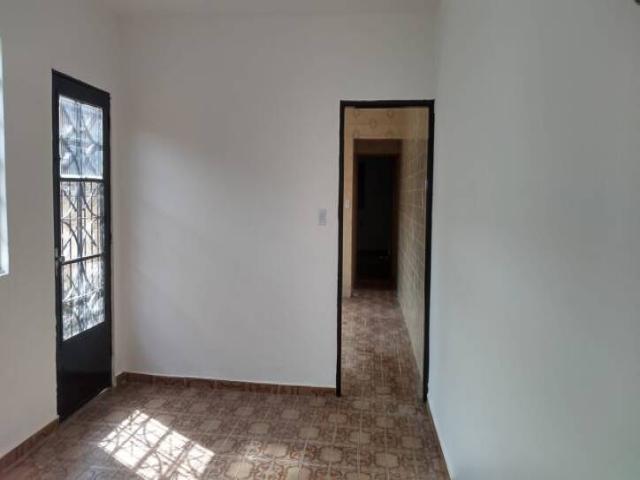 Casa para Venda em São José dos Campos - 4