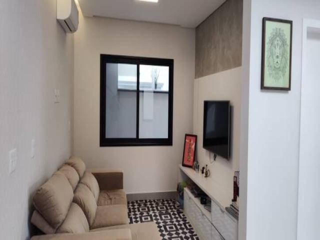 Casa para Venda em São José dos Campos - 4