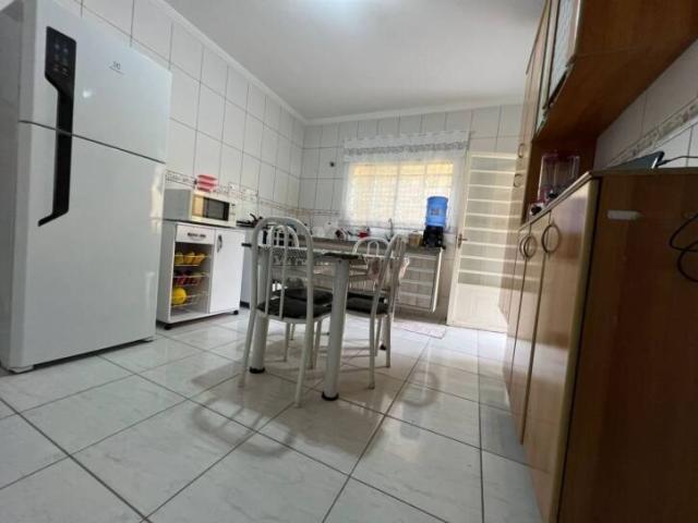 Casa para Venda em São José dos Campos - 5