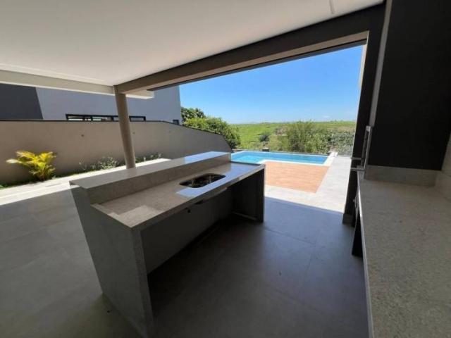Casa para Venda em São José dos Campos - 4