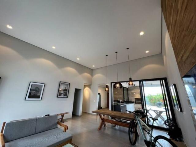 Casa para Venda em São José dos Campos - 5