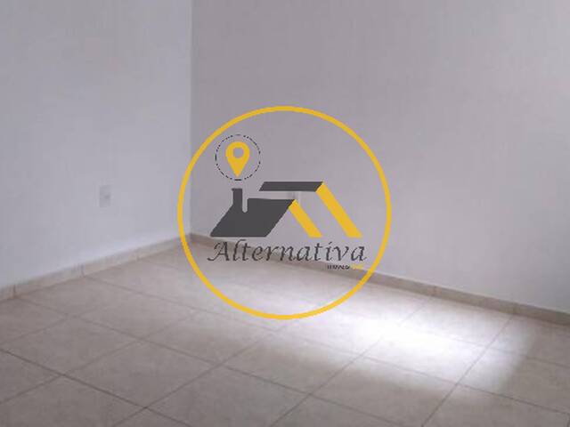 Casa para Venda em São José dos Campos - 4