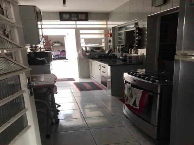 Sobrado para Venda em São José dos Campos - 4
