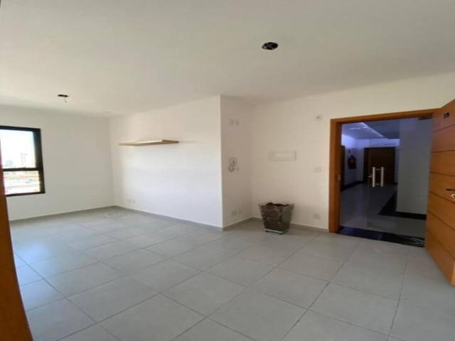 Sala para Venda em São José dos Campos - 4