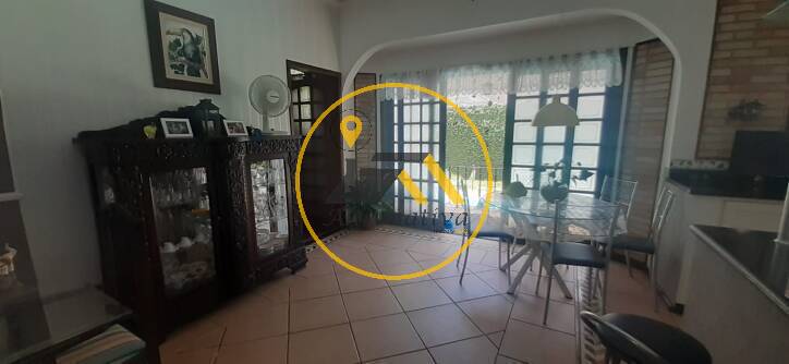 Casa, 3 quartos, 255 m² - Foto 11