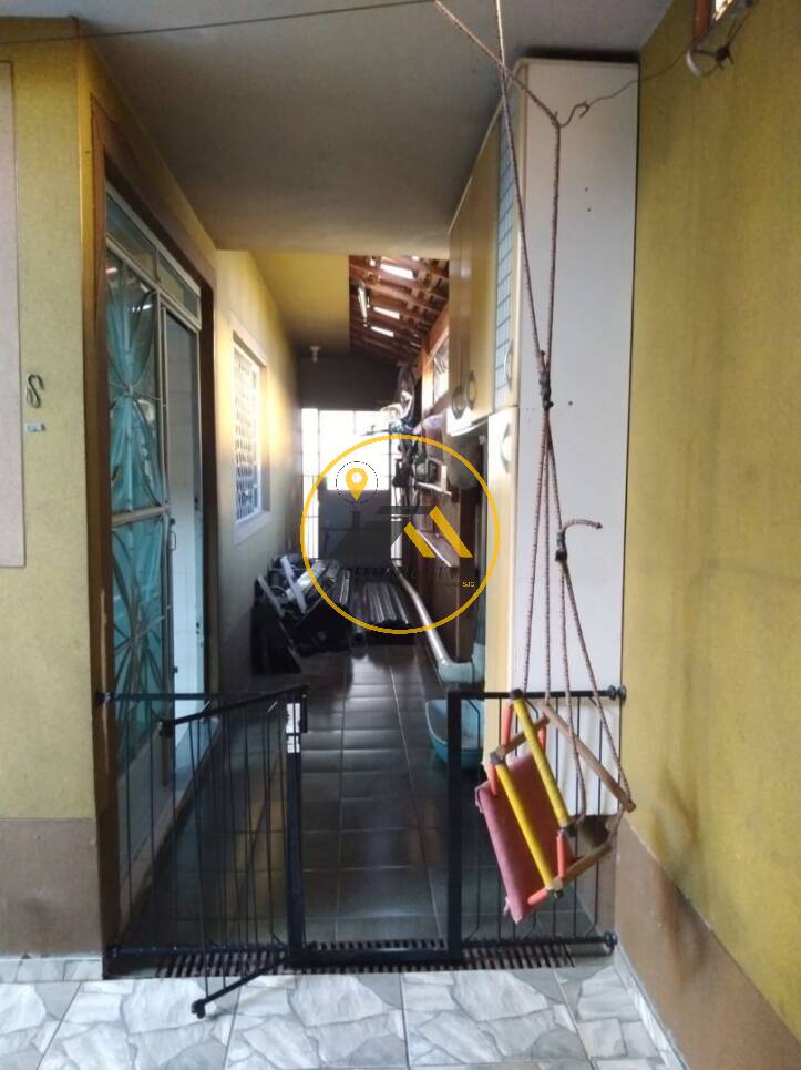Casa, 3 quartos, 158 m² - Foto 2