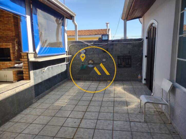 Casa, 3 quartos, 250 m² - Foto 9