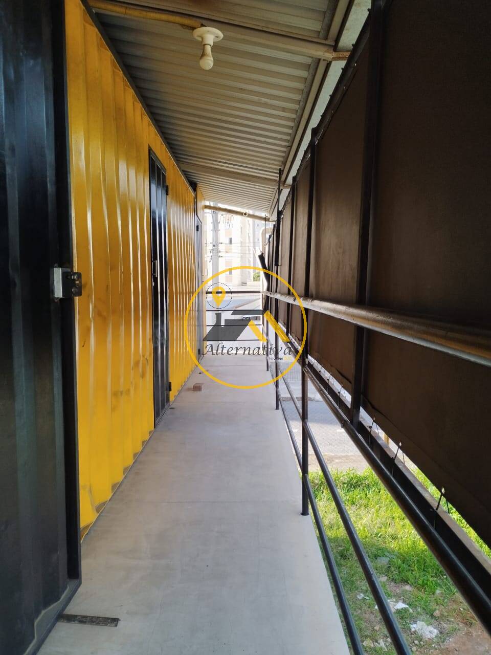 Depósito-Galpão, 300 m² - Foto 1