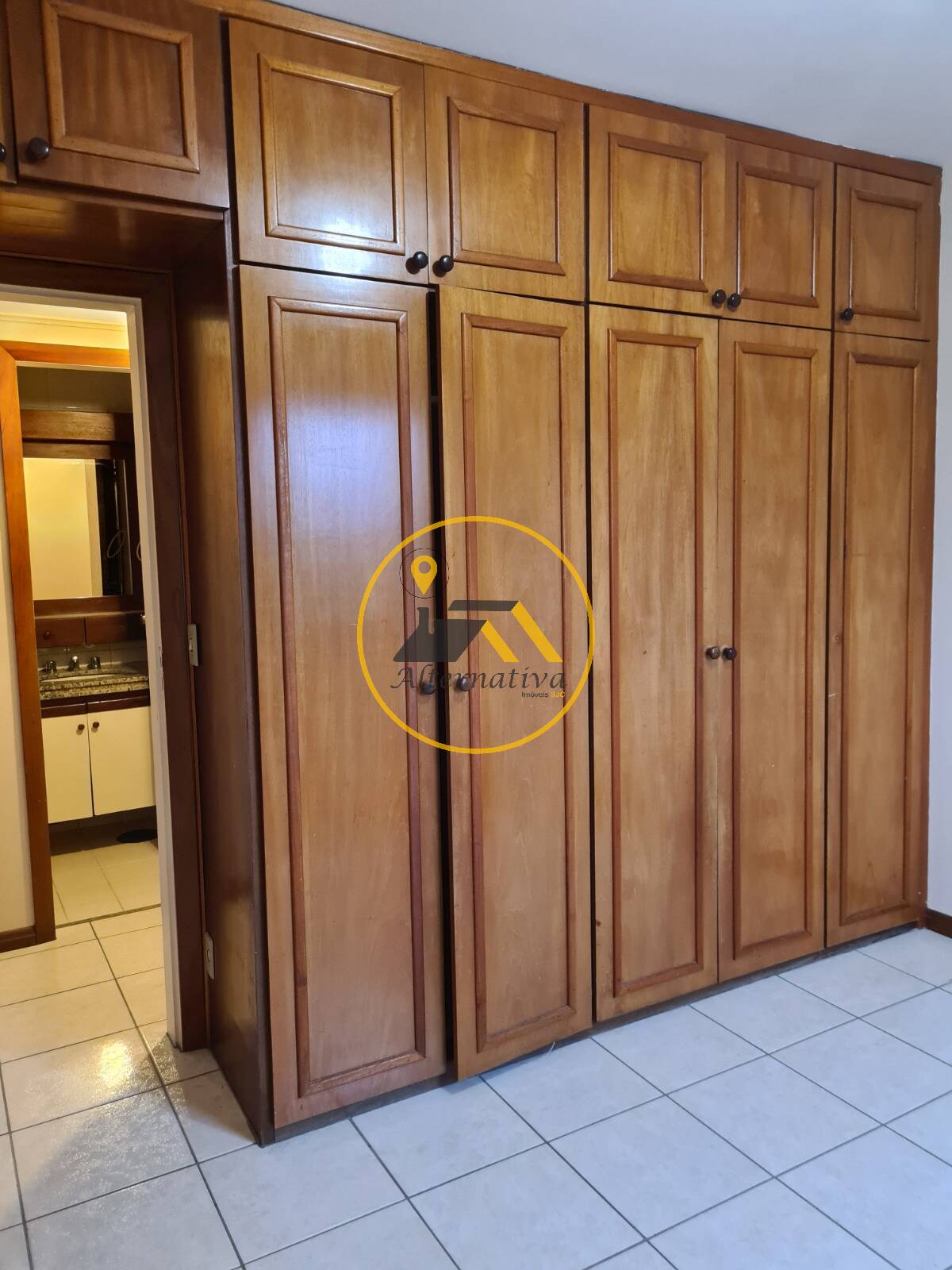 Apartamento, 3 quartos, 160 m² - Foto 1