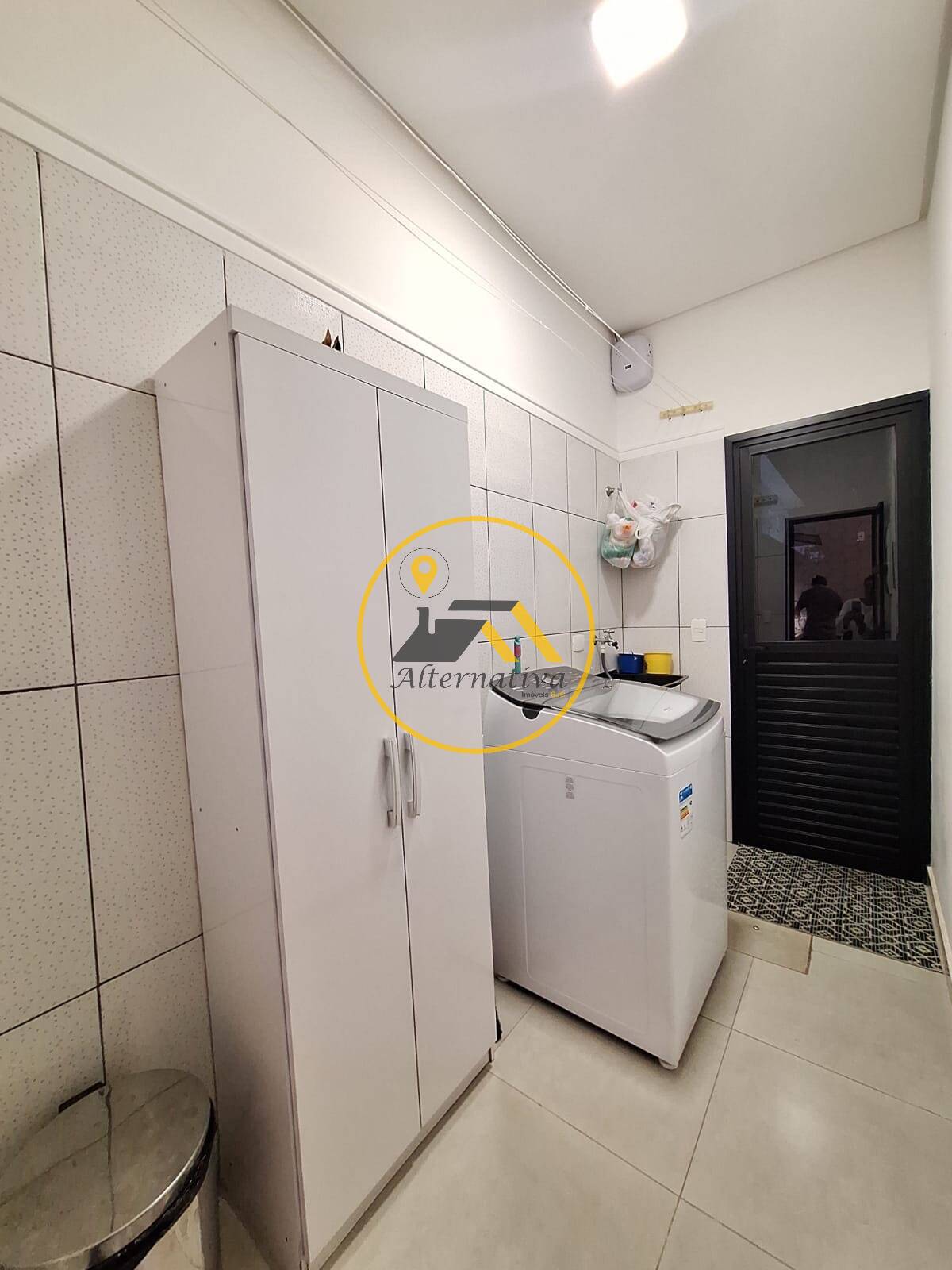 Casa, 3 quartos, 230 m² - Foto 17
