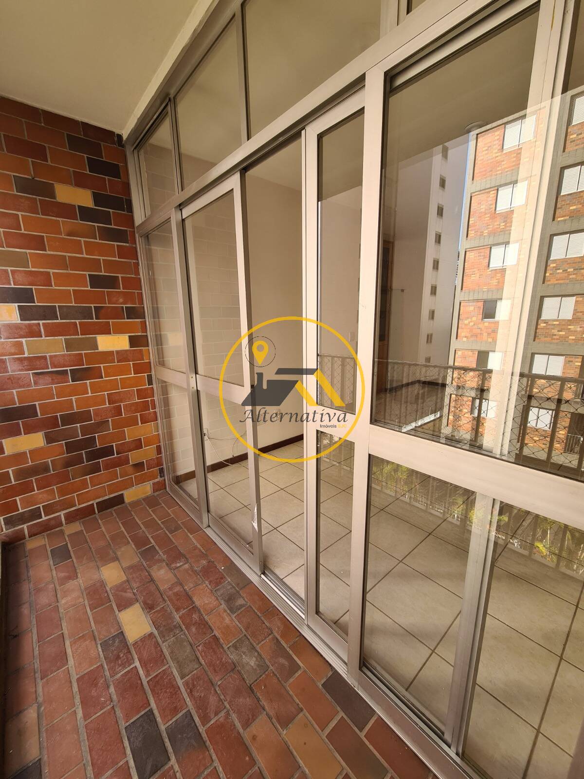 Apartamento, 3 quartos, 83 m² - Foto 2