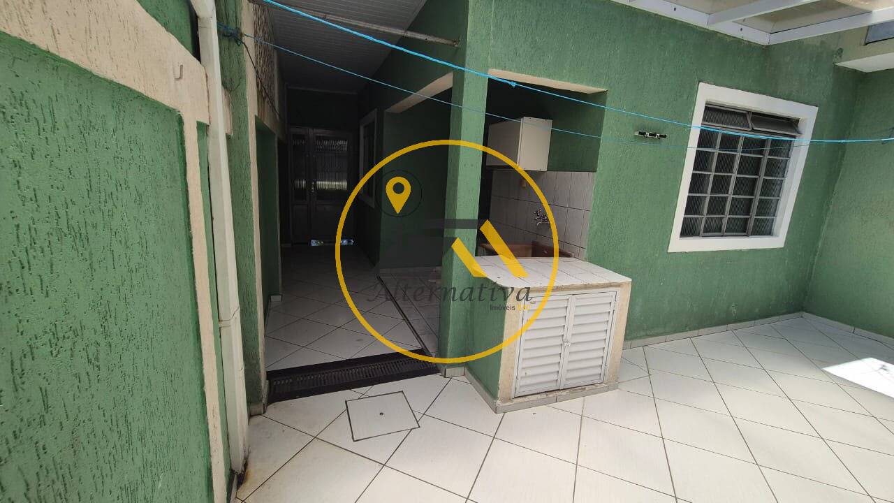 Casa, 3 quartos, 220 m² - Foto 13