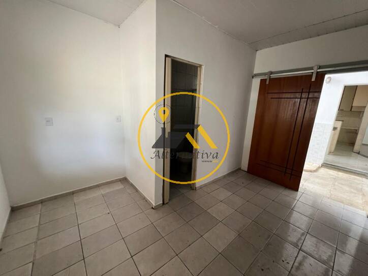 Casa, 3 quartos, 205 m² - Foto 3