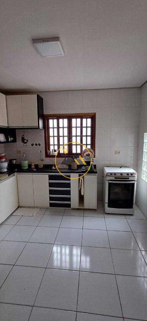 Casa, 3 quartos, 253 m² - Foto 8