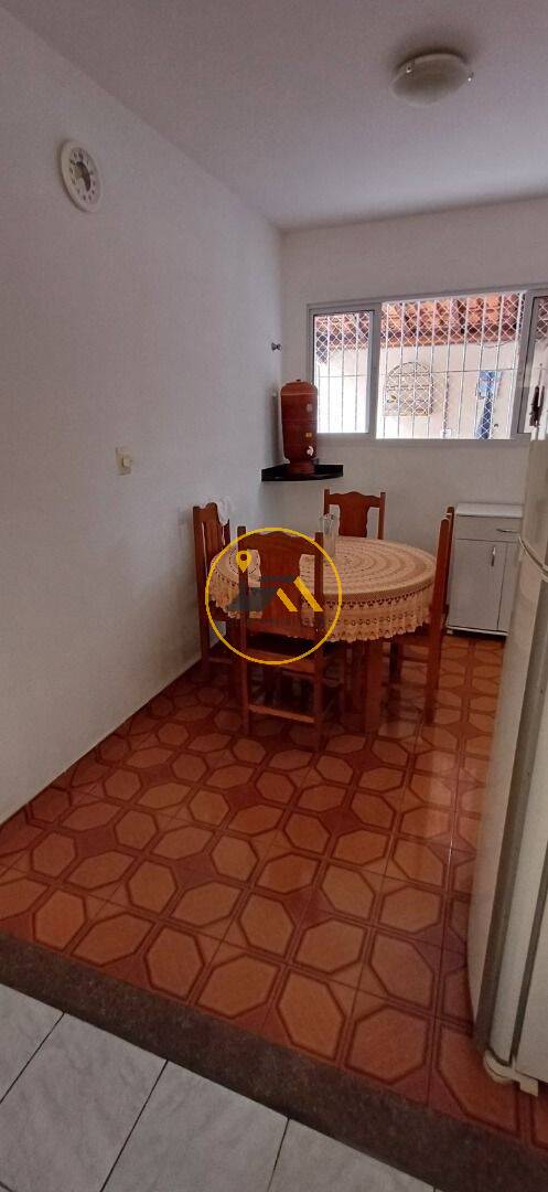 Casa, 3 quartos, 253 m² - Foto 26