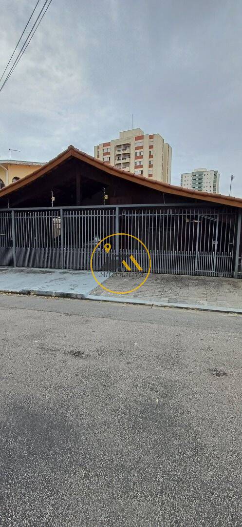 Casa, 3 quartos, 253 m² - Foto 35